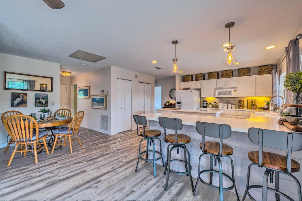Withlacoochee River House With Dock And Kayaks! Yankeetown Exterior photo